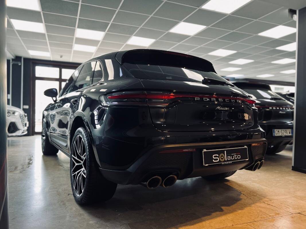 Porsche Macan I 2022