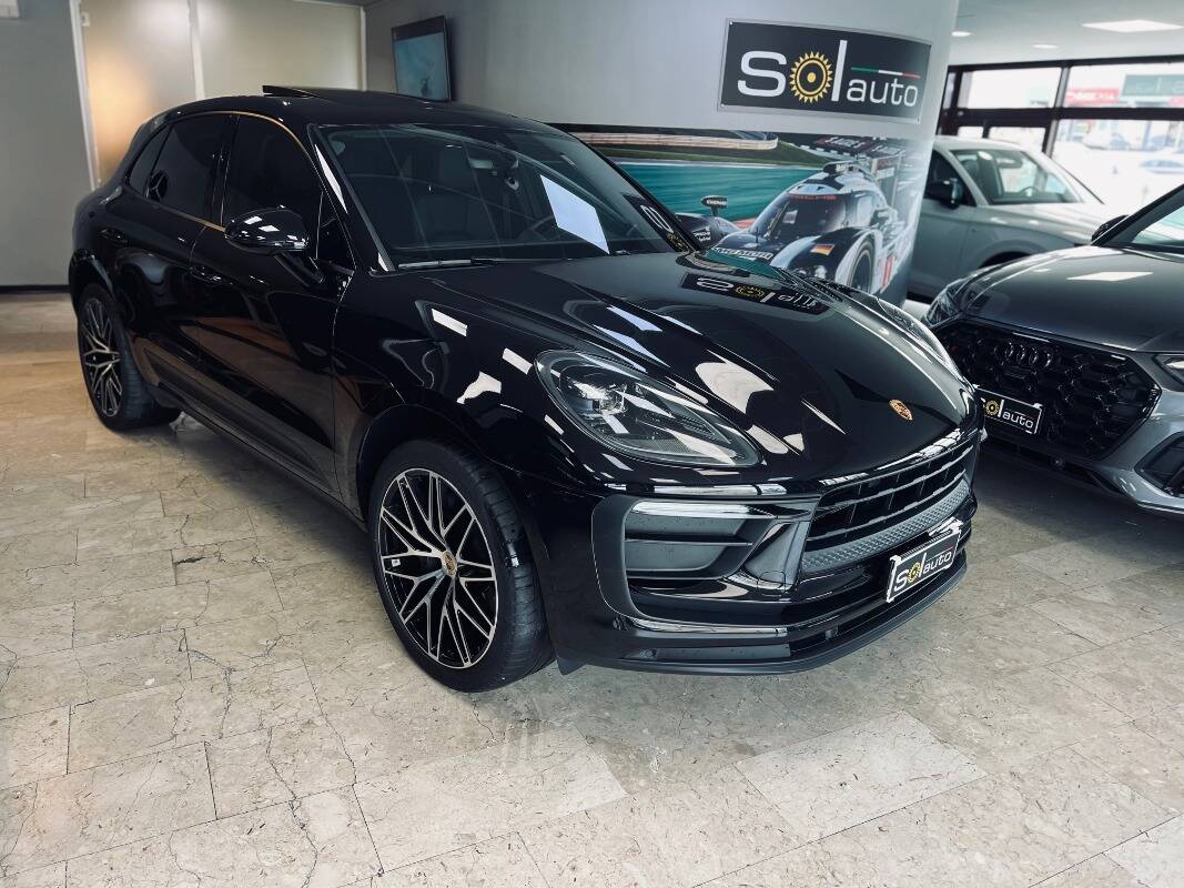 Porsche Macan I 2022