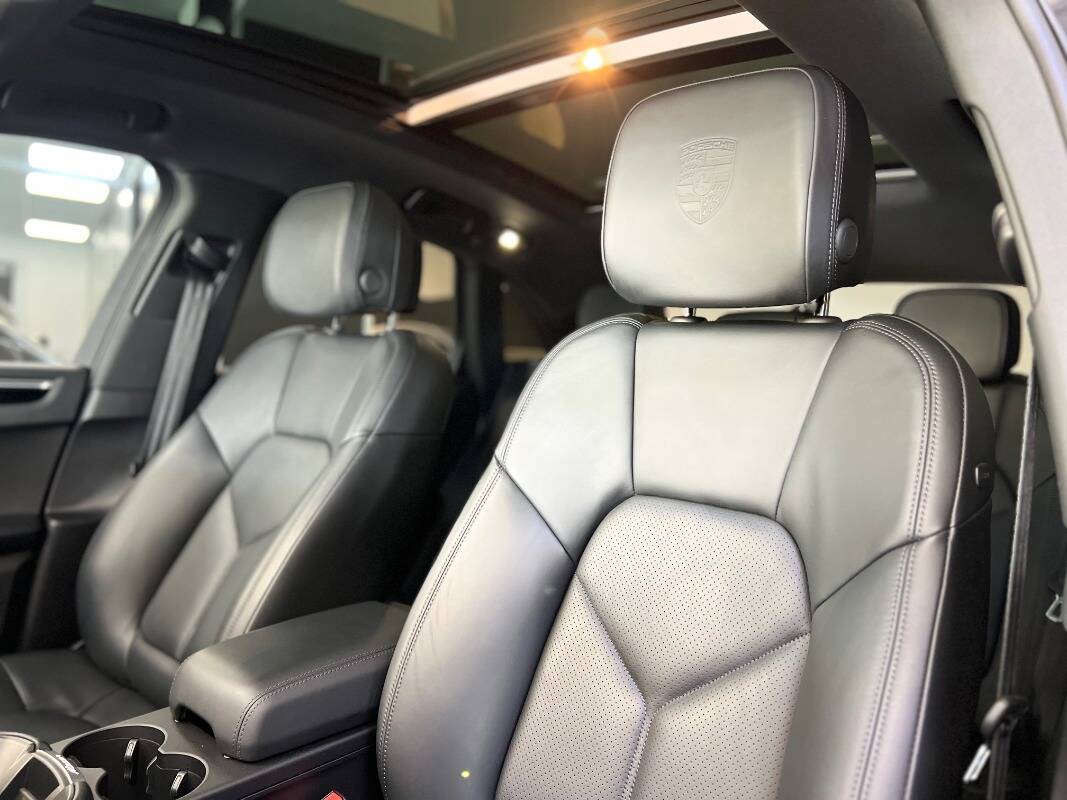 Porsche Macan I 2022