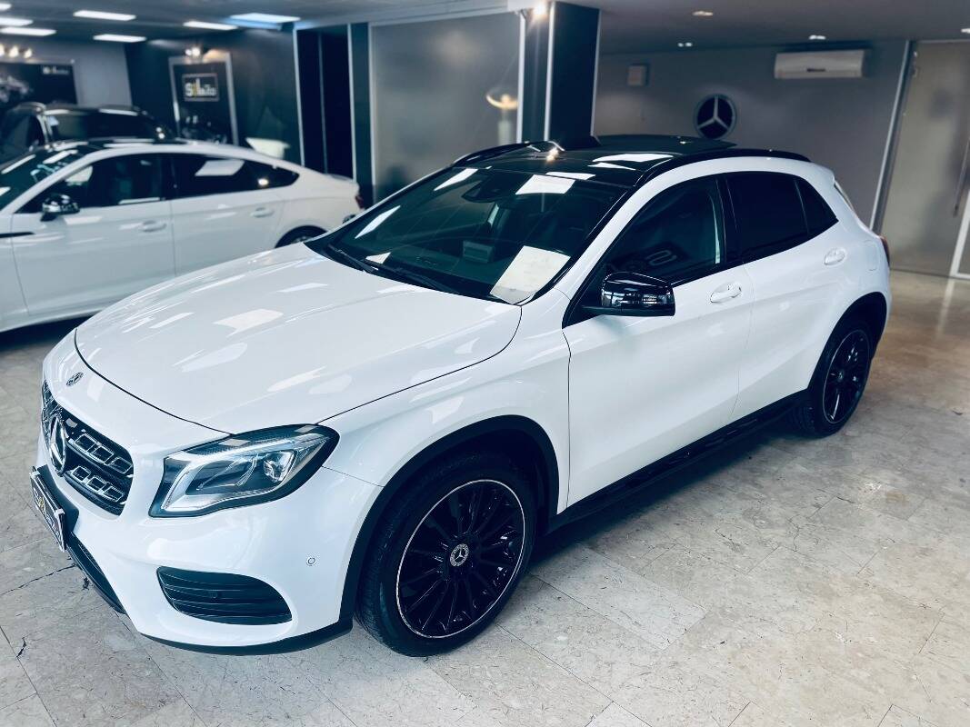 Mercedes GLA-X156 2017