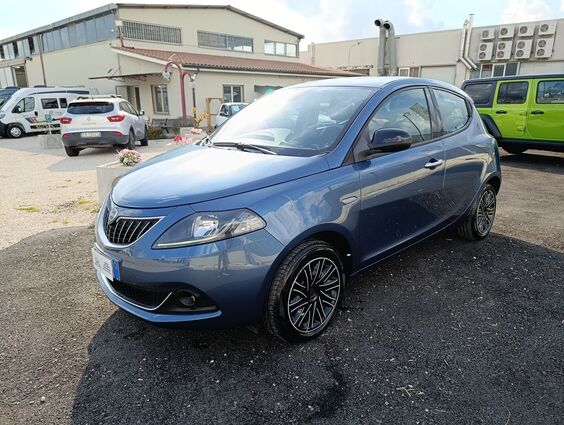 Lancia Ypsilon III 2021 1.0 firefly hybrid Gold s&s 70cv 5p.ti - Lancia