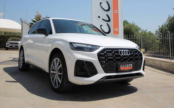 Audi Q5 40 tdi mhev 204cv S line Plus quattro s-tronic | 2021