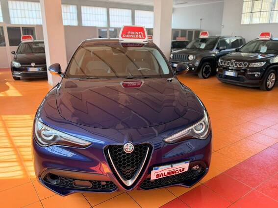 Alfa Romeo Stelvio 2.2 t Executive Q4 210cv auto