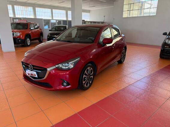 Mazda 2 1.5d Evolve 105cv