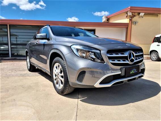 Mercedes GLA 220 d Business 4matic 170cv auto