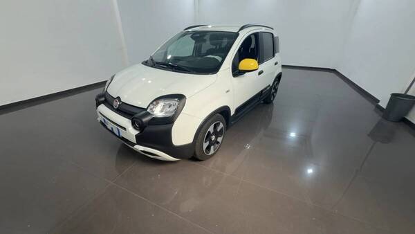 Fiat Pandina III 2024 Cross 1.0 firefly hybrid s&s 70cv - Fiat