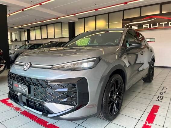 Volkswagen T-Roc II 2025 1.5 etsi R-Line 150cv dsg - Volkswagen